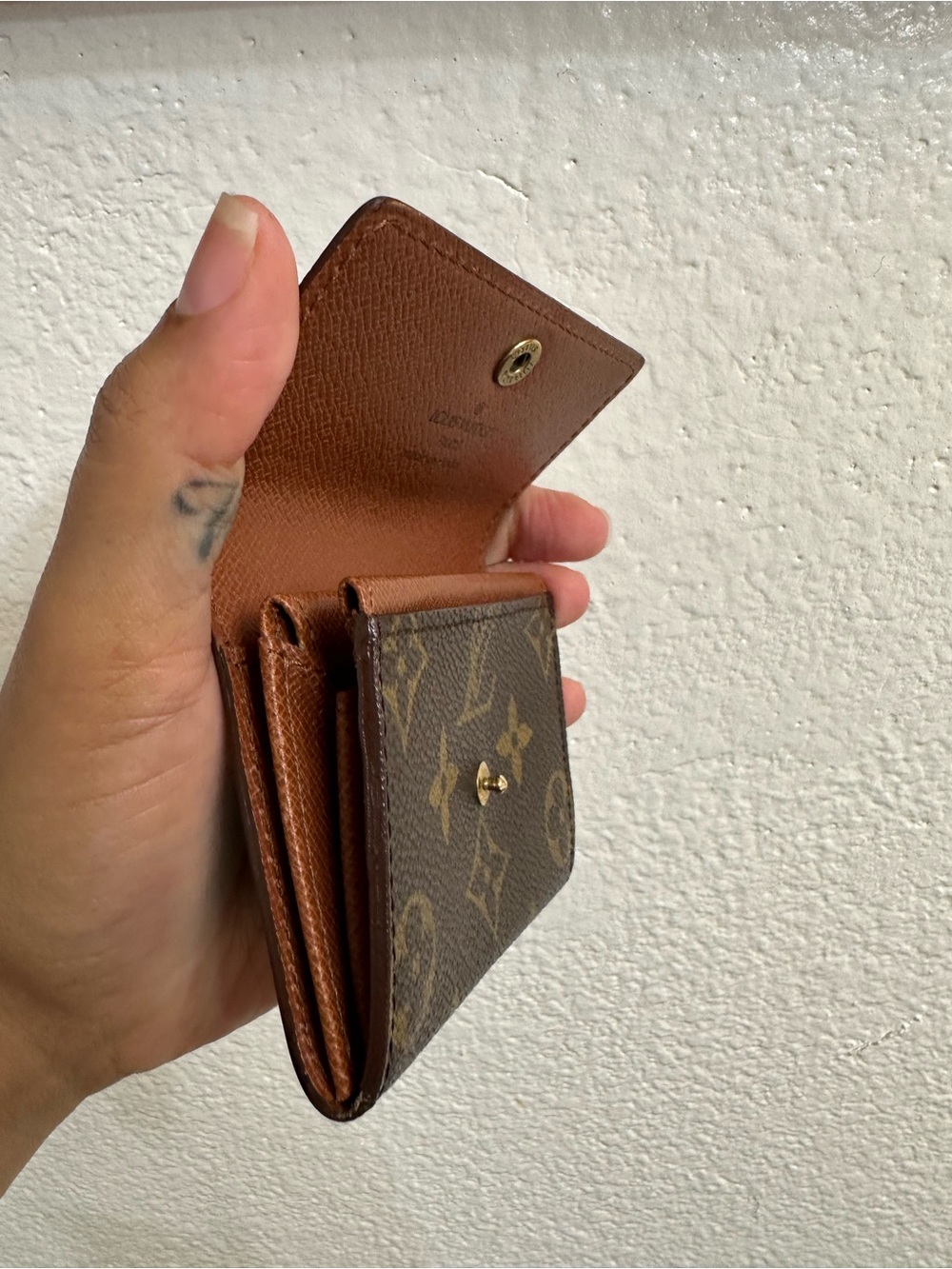 Louis Vuitton Monogram Canvas Small Wallet - Picture 10 of 12